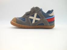 Carica l&#39;immagine nel visualizzatore di Gallery, Primi passi bambino-Baby goal-suede grigio e blu-suola morbida e rinforzata | Munich
