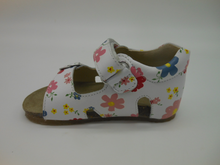 Carica l&#39;immagine nel visualizzatore di Gallery, Falcotto-primi passi bambina-vera pelle | alberodellescarpe.it
