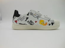 Carica l&#39;immagine nel visualizzatore di Gallery, MOA-Sneakers ragazza in pelle-bianca-Looney Tunes | fashion shoes
