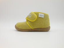 Carica l&#39;immagine nel visualizzatore di Gallery, Pantofola bambino Grunland-cotone-giallo
