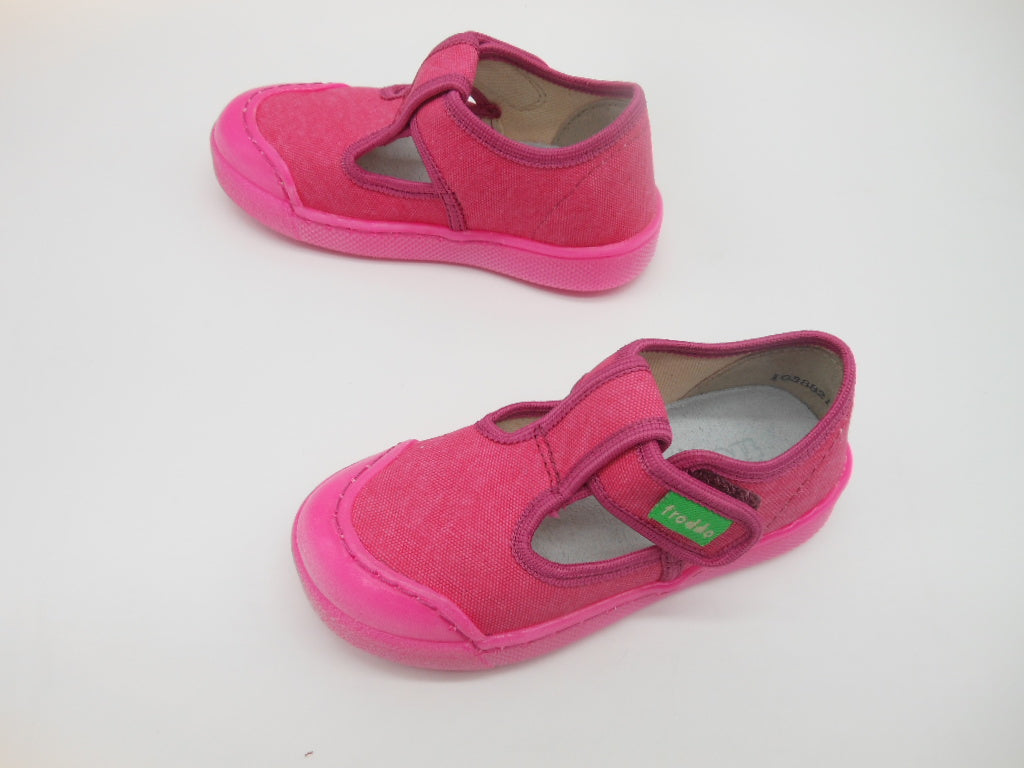 Pantofola bambina-Froddo-tessuto-plantare in pelle-suola in gomma antiscivolo