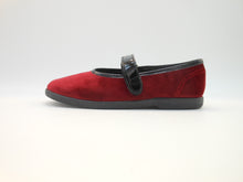 Carica l&#39;immagine nel visualizzatore di Gallery, Ballerina bambina-Friulana in velluto rosso-laccetto con velcro in vernice nero | Albero delle scarpe
